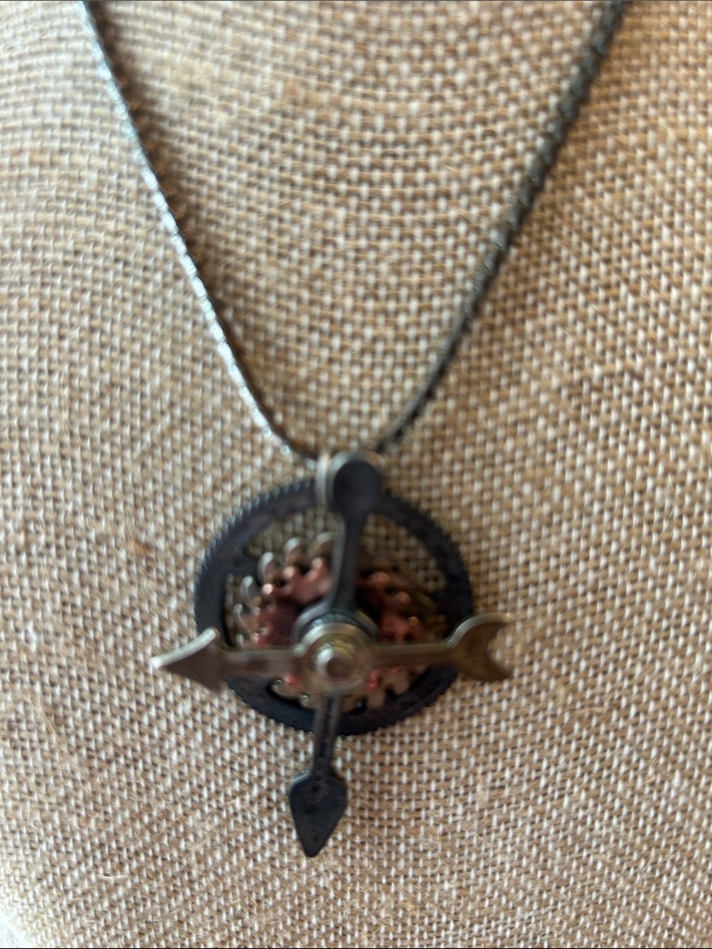Vintage-Inspired Bronze Compass Pendant Necklace BUNDLE 😻